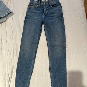 Re/done high rise comfort stretch ankle crop jeans